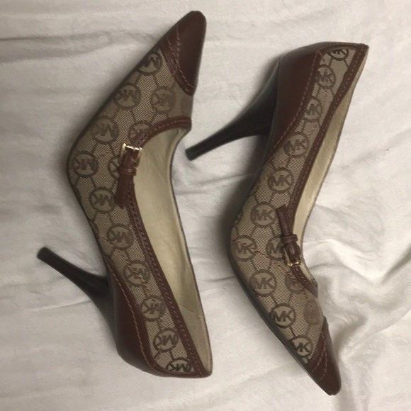 Michael Kors heels - Picture 3 of 3